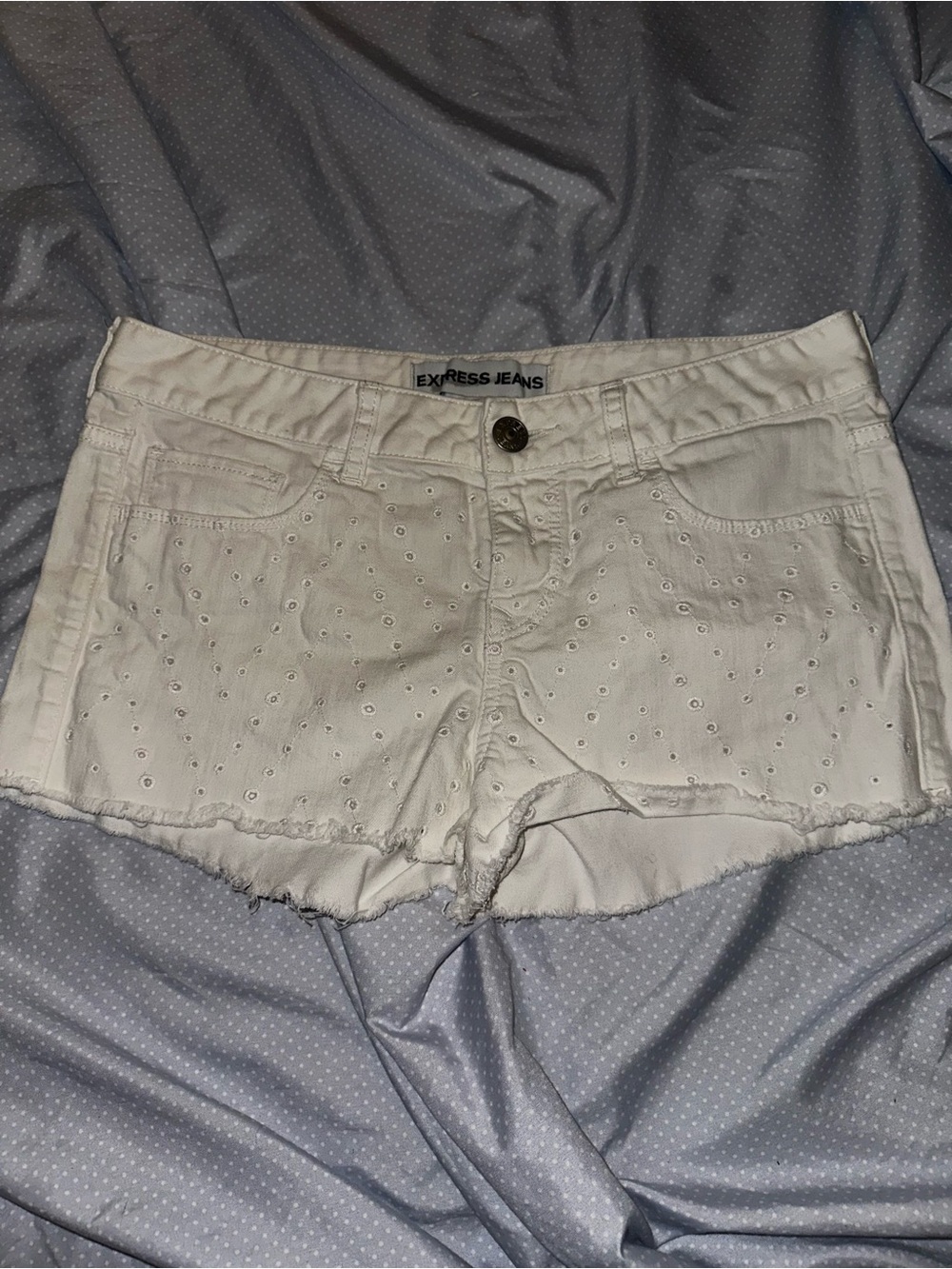 Express cute white Jean shorts size 6